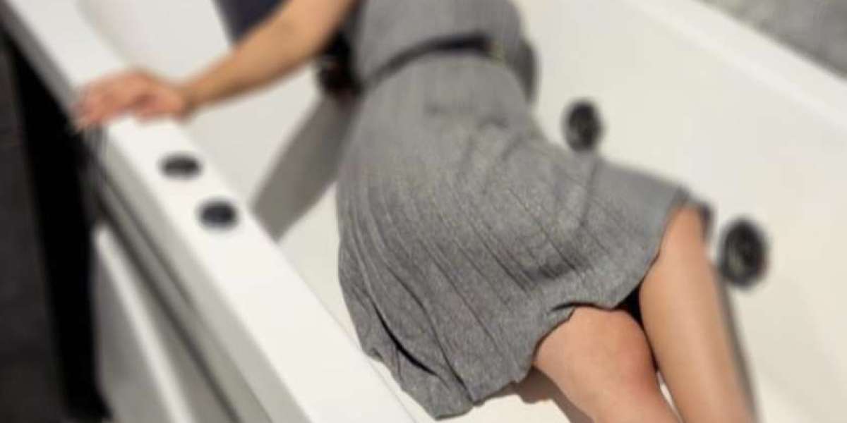 Independent Escort Abu Dhabi	+971569472821